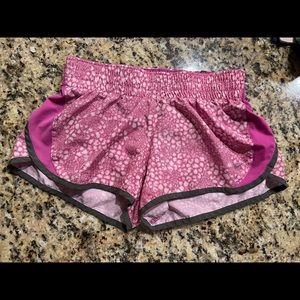 Small dry-fit Nike shorts